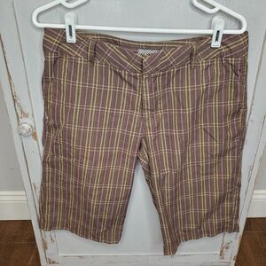 Volcom Plaid Shorts Size 7